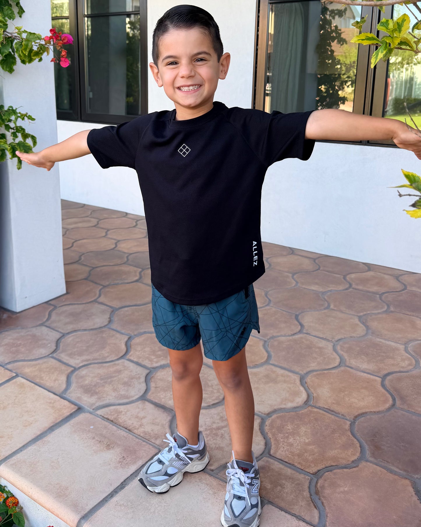 The Mover | Kids Shorts